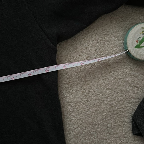 Sweatshirt - Picture 4 of 5